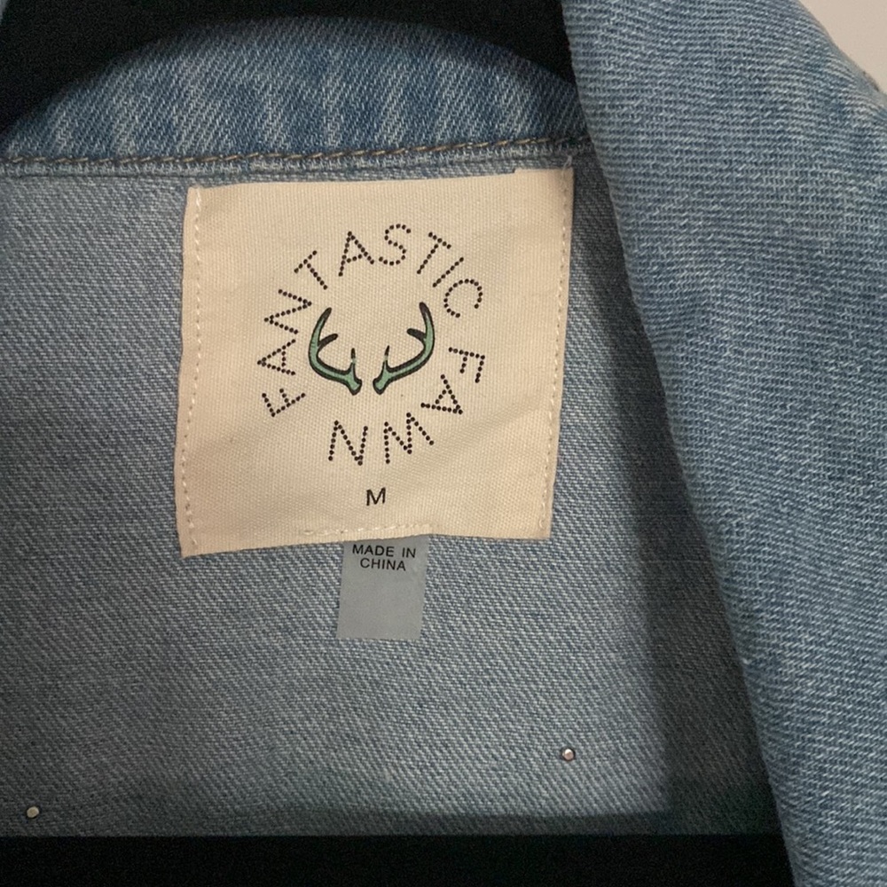 Embellished distressed oversized denim jacket - Picture 4 of 5